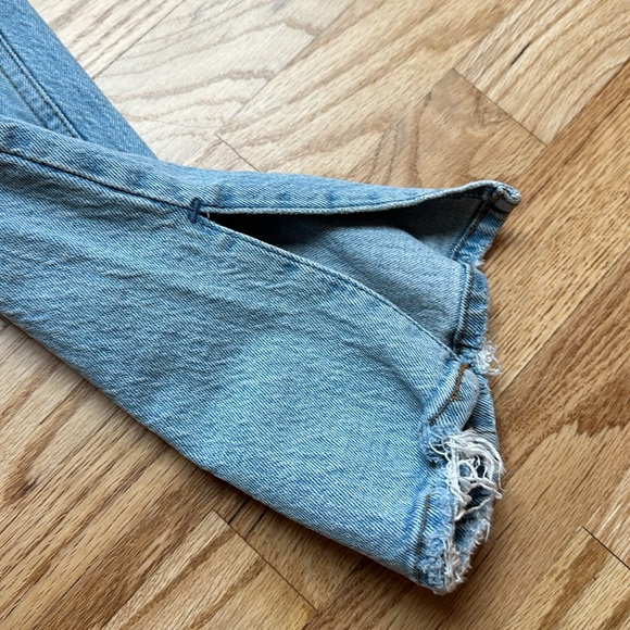 Abercrombie Ultra High Rise Straight Jean - Picture 3 of 6